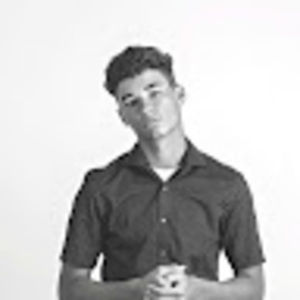 Meet your Posher, Derek